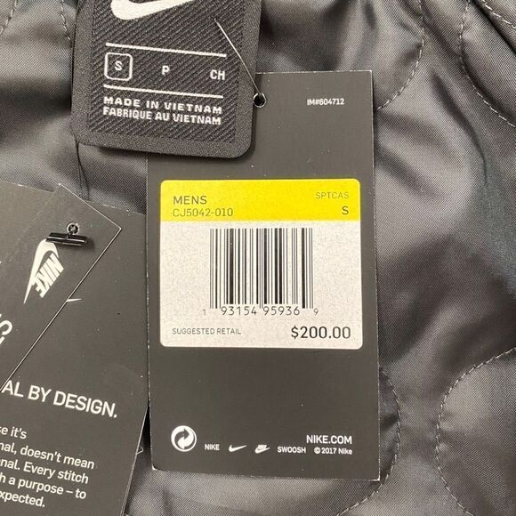 Nike Graffiti Print NSW Logo Full Zip Black Bomber Jacket Mens size Small New - Picture 12 of 12